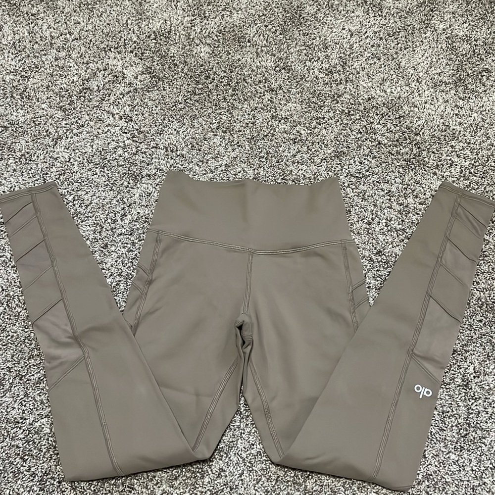 Alo Yoga High-Waist Legging